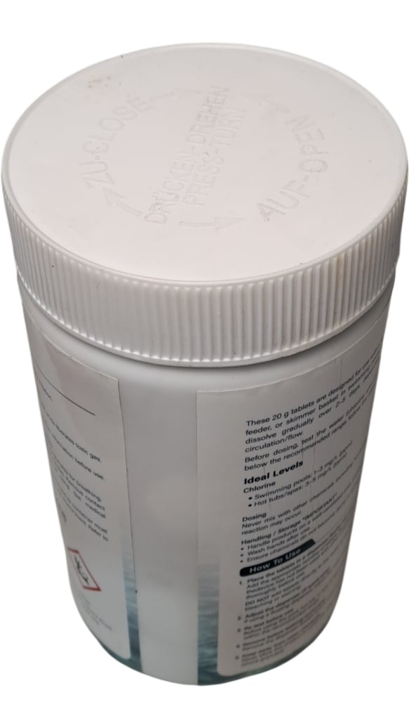 Delka | 4 In 1 Multifunction Chlorine Tablets | 1KG
