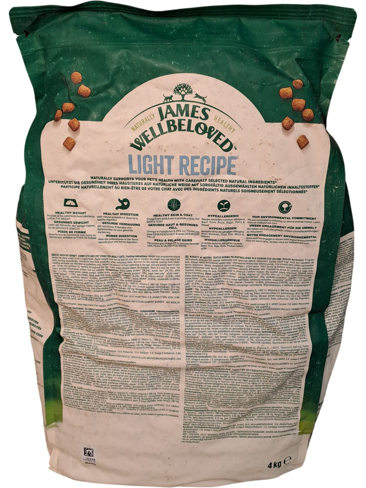 James Wellbeloved | Light Recipe Adult Cat Food | 4kg
