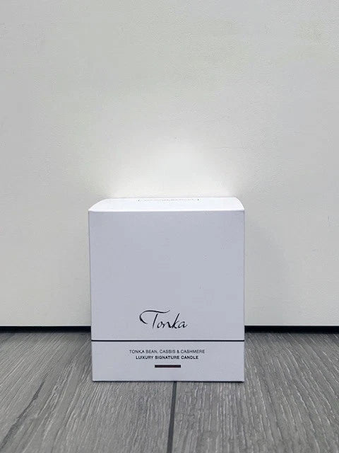 The White Company| Tonka Candle- 210g